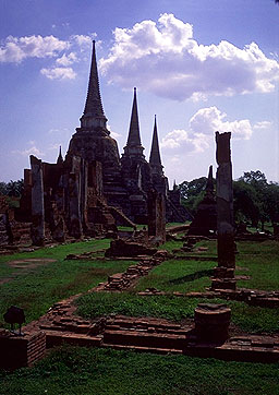 Ayuthaya, Thailand
: Ruins and Restorations.