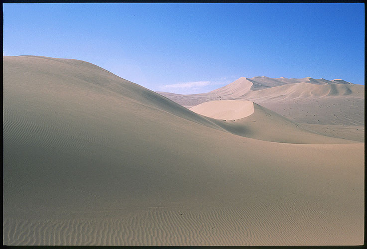 Ming Sha Shan, Gansu, People's Republic of China
: Landscapes.