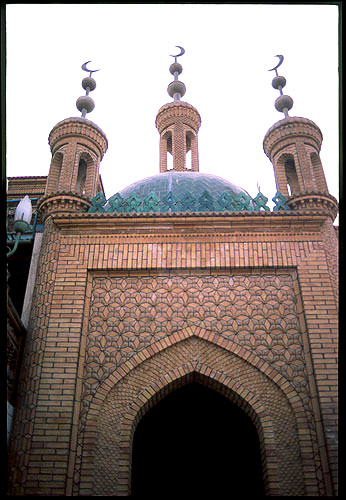 Kashgar, Xinjiang, People's Republic of China
: Buildings; Temples.