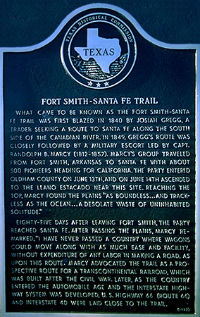 Texas Route 66, Texas, United States of America
: Signs; Monuments.