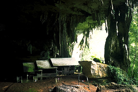 Batu Niah<br>Sarawak, Malaysia: Batu Niah, Sarawak, Malaysia
: The Natural Order; Caves.