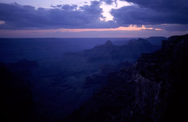 Sunset<br>Grand Canyon, North Rim<br>Arizona, USA: Grand Canyon National Park, Arizona, United States of America
: Canyons; Sunsets.