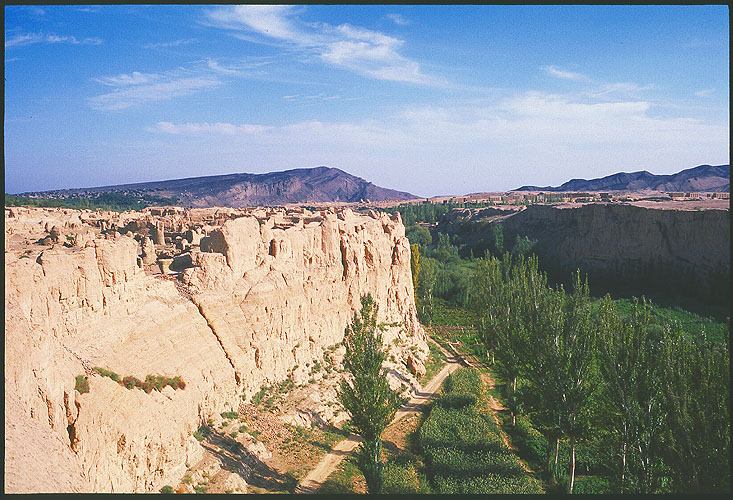 Jiaohe Ruins :: Turpan, Xinjiang: Jiaohe, Xinjiang, People's Republic of China
: Ruins and Restorations; Landscapes.