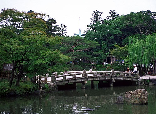 A small park<br>Kyoto, Japan: Kyoto, Japan
: City Park; People You Meet.