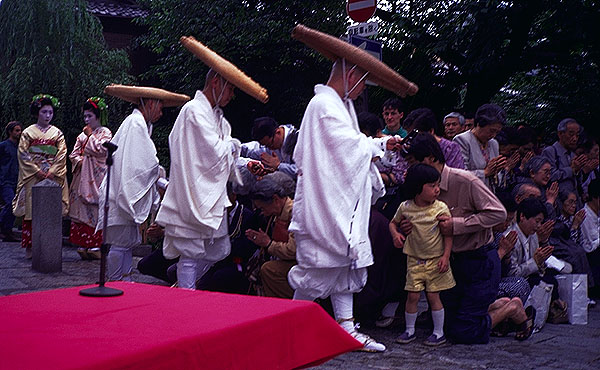 Tendai Goldfish Releasing Ceremony<br>Kyoto, Japan: Kyoto, Japan
; People You Meet.