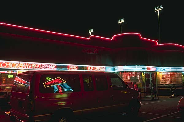 The Metro Diner<br>Tulsa, Oklahoma: Tulsa, Oklahoma!, United States of America
: Neon; Eat-Drink.
