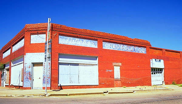 Erick, Oklahoma<br>Intersection of Route 66 & Main Street.: Erick, Oklahoma!, United States of America
: Buildings.