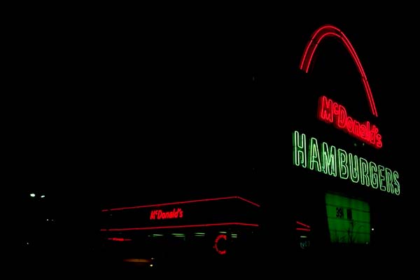 McDee's<br>Oklahoma City, Oklahoma: Oklahoma City, Oklahoma!, United States of America
: Neon; Signs.
