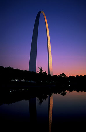 The St. Louis Arch<br>St. Louis, Missouri: St. Louis, Missouri, United States of America
: Monuments; Sunsets.