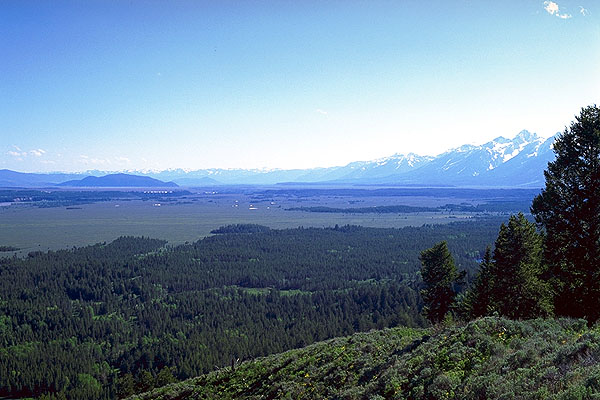 Southerly View of Jackson's Hole<br>From Signal Mountain<br>Grand Teton National Park<br>Wyoming, USA: Grand Tetons National Park, Wyoming, United States of America
; Landscapes.