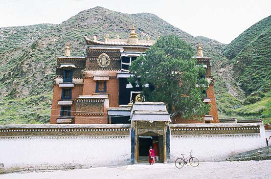 Just one of the beautiful places at Labrang.: Xiahe -- Labrang Si, Gansu, People's Republic of China
: Buildings; Temples.
