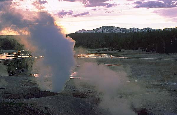 Yellowstone National Park<br>Wyoming, USA: Yellowstone National Park, Wyoming, United States of America
: Geological Formations; Sunsets.