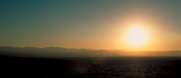 Desert sunset<br>Mojave Desert, California: The Mojave Desert, California, United States of America
: Landscapes; Sunsets.