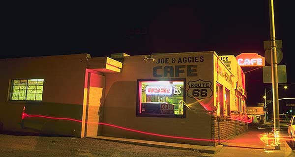 Joe and Aggies Cafe<br>Holbrook, Arizona: Holbrook, Arizona, United States of America
: Eat-Drink; Neon.