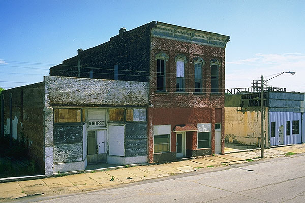 A typical Main Street<br>The lingering shadow of 66<br>Galena, Kansas: Galena, Kansas, United States of America
: Towns; On The Road.