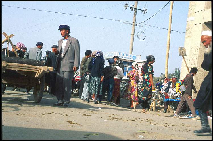 The Thursday Market<br>Kuqa :: Xinjiang, China: Kuqa, Xinjiang, People's Republic of China
: People You Meet; Food Stalls and Markets.