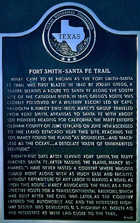 Santa Fe Trail historical marker<br>Western Texas: Texas Route 66, Texas, United States of America
: Signs; Monuments.