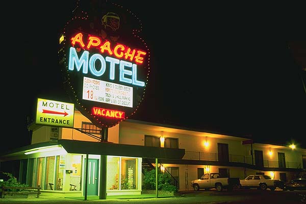 The Apache Motel<br>Tucumcari, New Mexico: Tucumcari, New Mexico, United States of America
: Motels and Motor Courts; Neon.